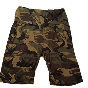 SHEIN Camo print biker shorts.